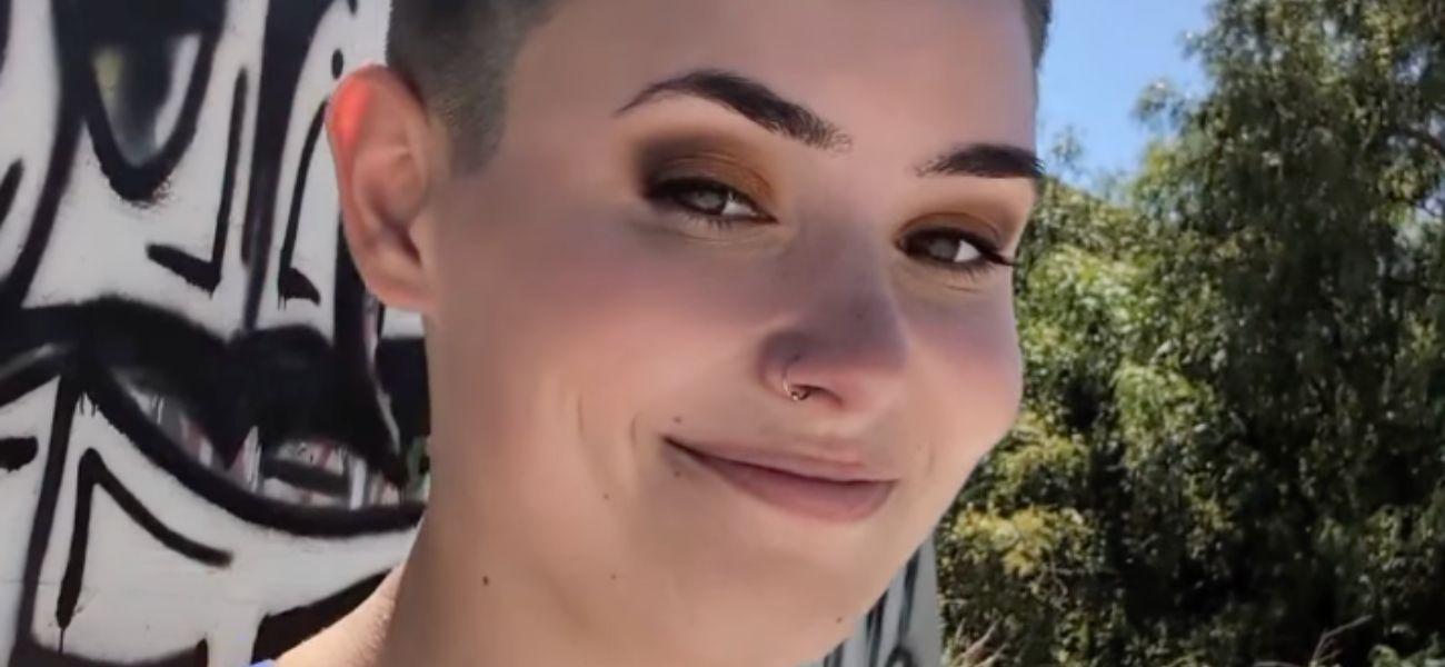 OnlyFans Star Kit Barrus afirma que ganha o salário de professor em um mês