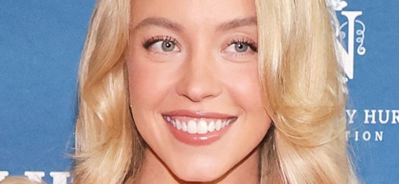 Sydney Sweeney de biquíni impressiona fãs de ‘Big Chests’