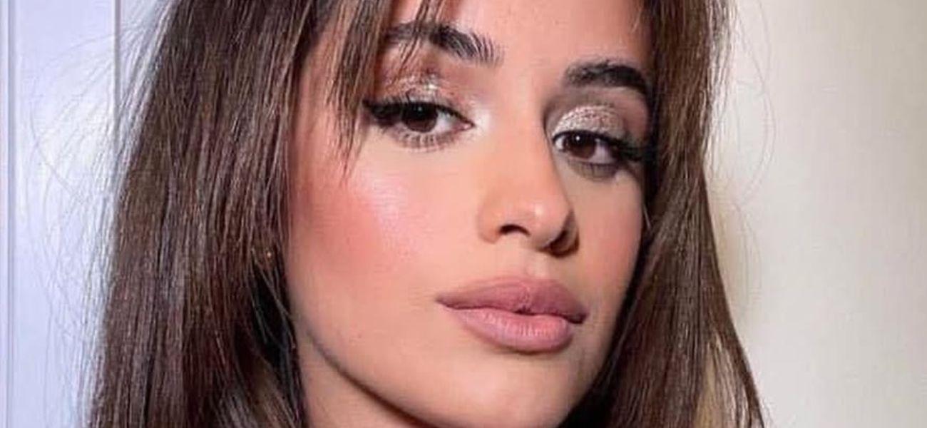 Biquíni de praia de Camila Cabello tem fãs pedindo ‘rotina de treino’