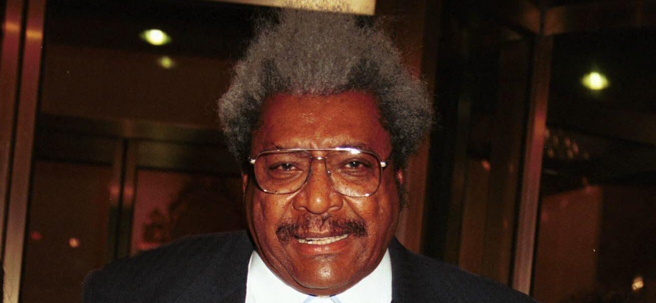 As icônicas pinturas de luta de Muhammad Ali, de Don King, foram a leilão