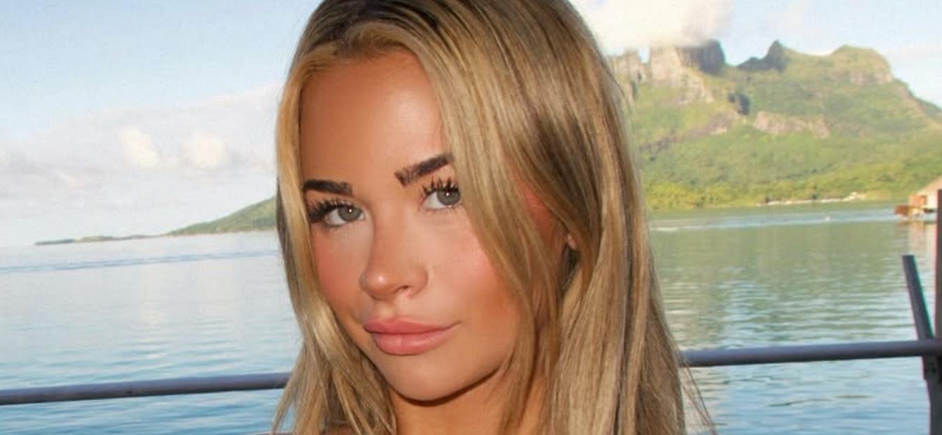 Emily Elizabeth, em biquíni de bolinhas, é informada de que eles “cresceram” Emily Elizabeth, em biquíni de bolinhas, é informada de que eles “cresceram”