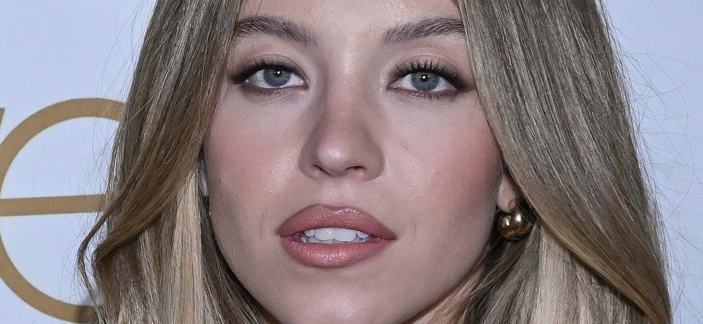 Sydney Sweeney Stuns Fans In ‘Smoking Hot’ Red Lingerie Photo