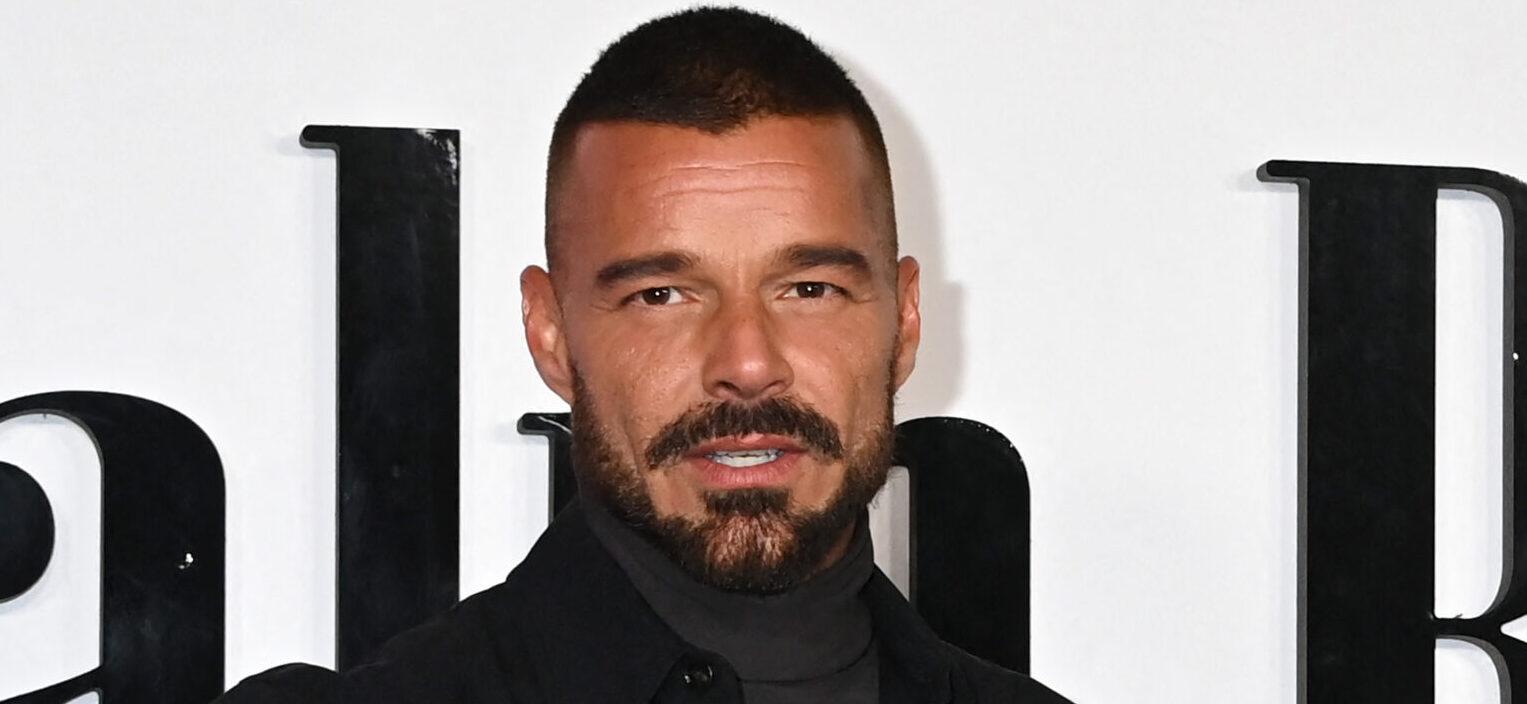 Ricky Martin’s Youthful Face At The Super Bowl Sparks Chatter