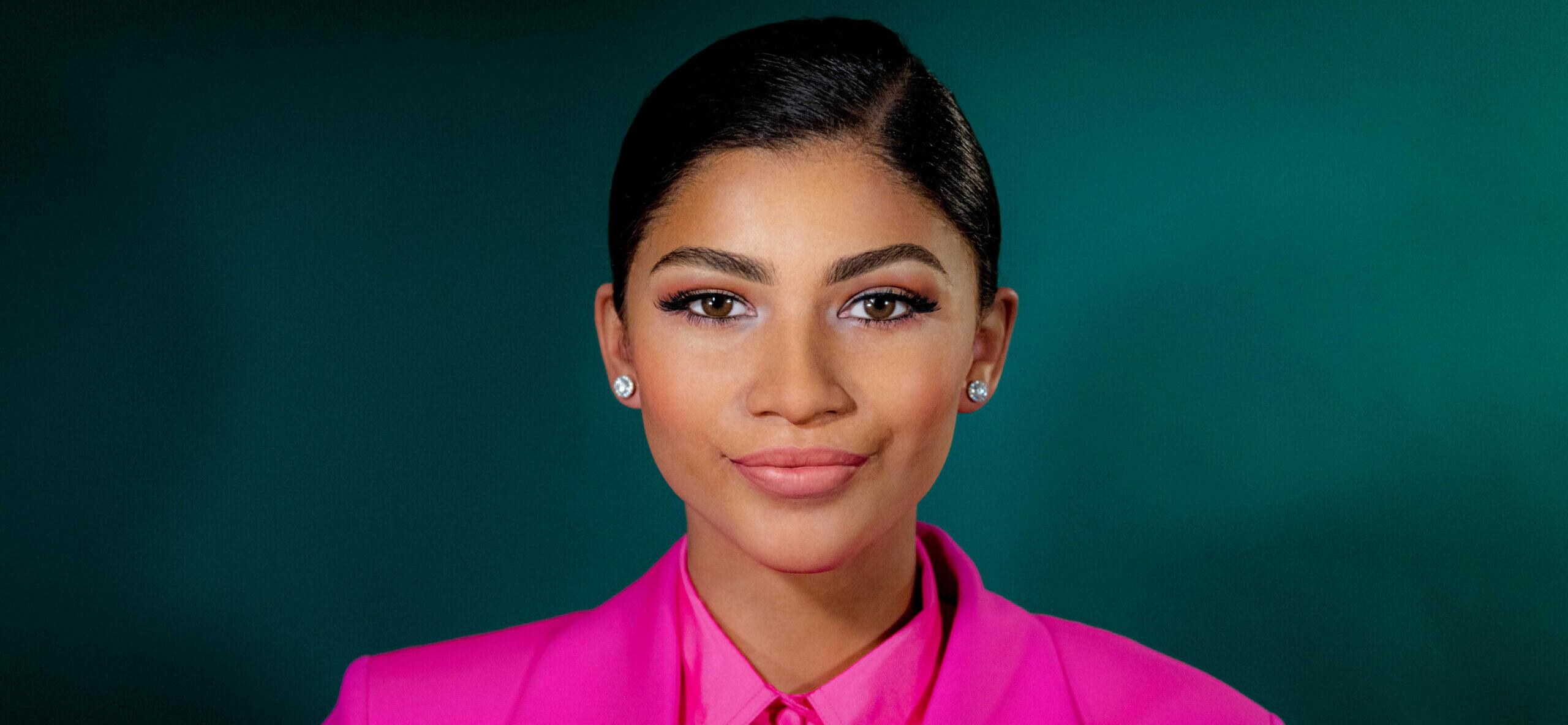 Zendaya’s New Wax Figure Looks Like Kylie Jenner & Naya Rivera!