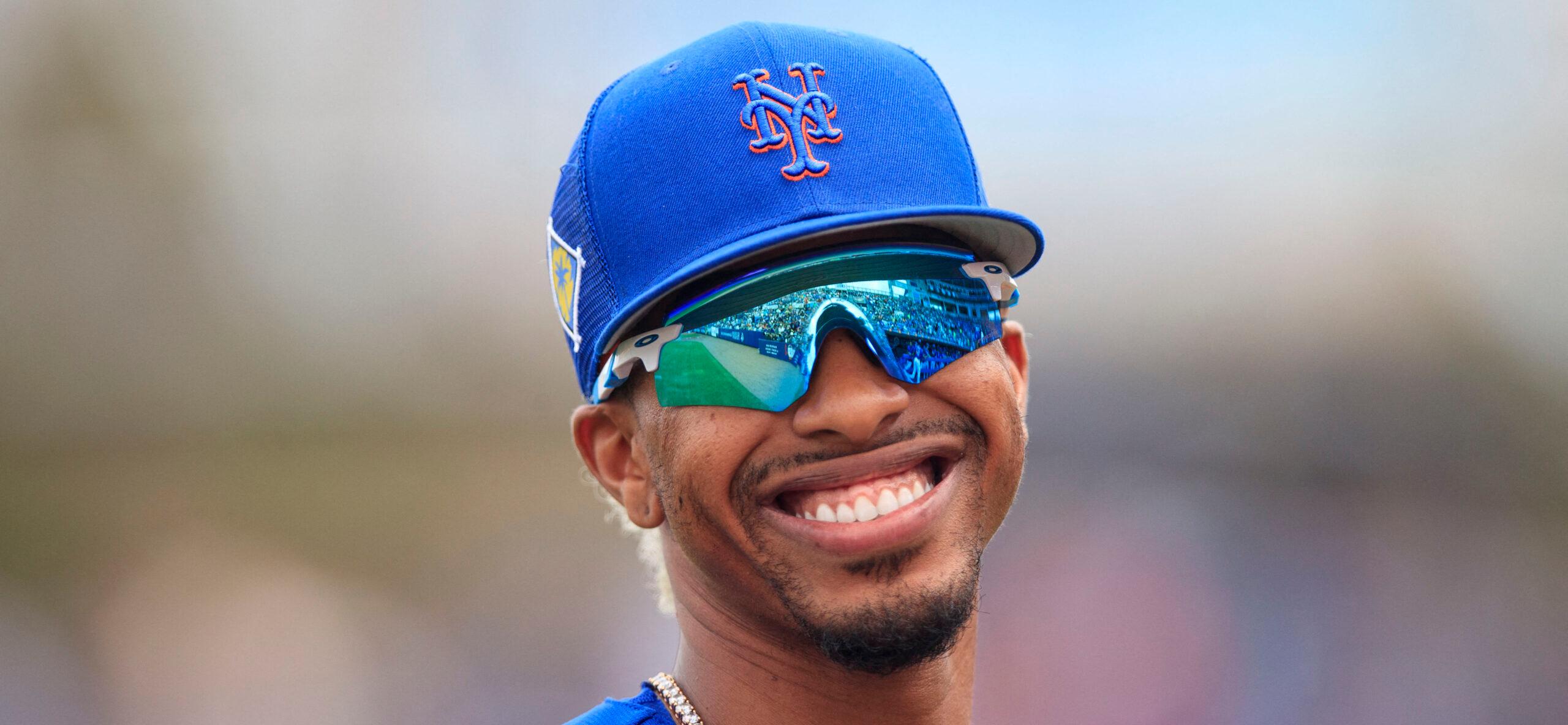 MLB's Francisco Lindor Gets Standing Ovation Following Online Death Threats