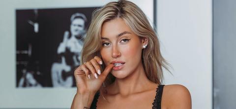 Carly Lawrence ‘Looked Like A Lady’ In Her Little Black Dress