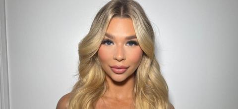 Fitness Trainer Lindsey Gordon In Blue Bikini Is Feeling 'Thankful'