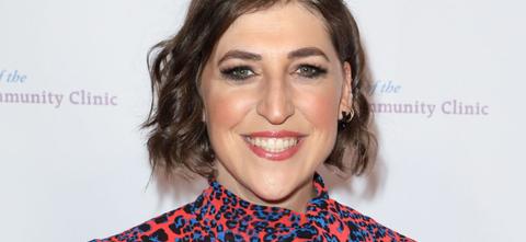 Mayim Bialik Reacts To Melanie Hutsell's Apology Over Fake Nose Controversy