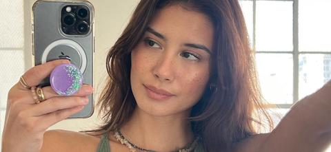 Hawaiian Model Faith Rogers In Topless Chest Grab Goes ‘Back To Black’