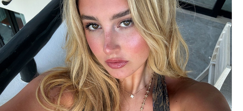 Carly Lawrence In Lacy White Lingerie Is 'Too Hot To Handle'