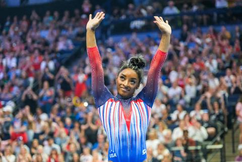 Simone Biles Shows Off New Hairstyle After Finishing Olympics