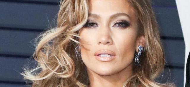 Jennifer Lopez Does Business Shirtless Ahead Of Christmas