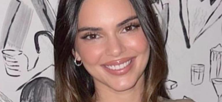 Kendall Jenner Takes A Phone Call In 'Teenie-Weenie' Bikini