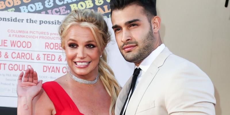 Britney Spears Is BACK On Instagram, Shares Pictures From Engagement Celebration!