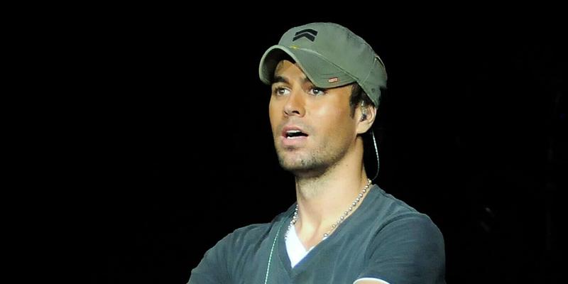 Latin singer Enrique Iglesias drives fans crazy during concert performance in Miami