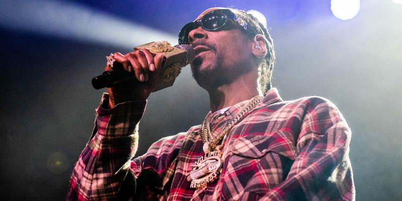 Snoop Dogg Performs At 80th Birthday Party For His Criminal Defense Attorney