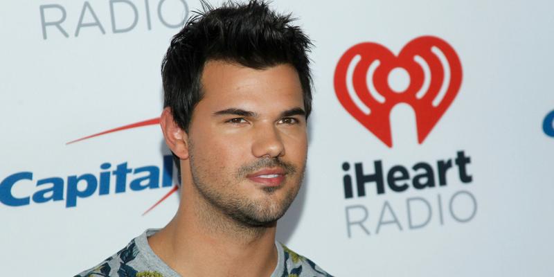 Taylor Lautner at the 2017 iHeartRadio Music Festival