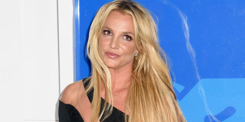 Britney Spears Raps ‘Back Got Back’ In British Accent To Fiancé’s Dance Moves!