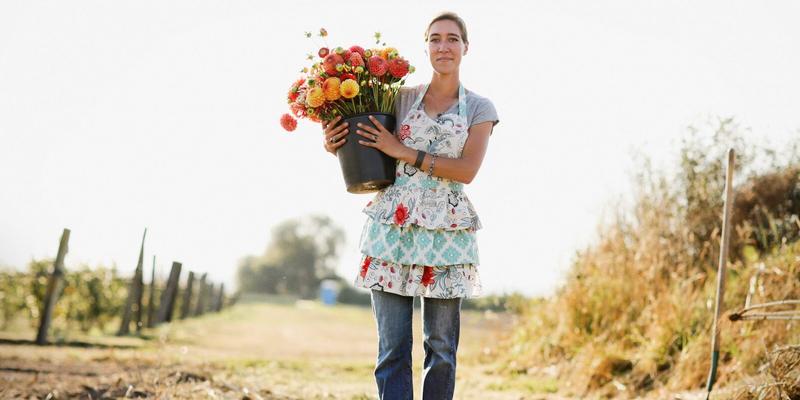 Chip and Joanna Gaines announce Magnolia Network s newest show Growing Floret