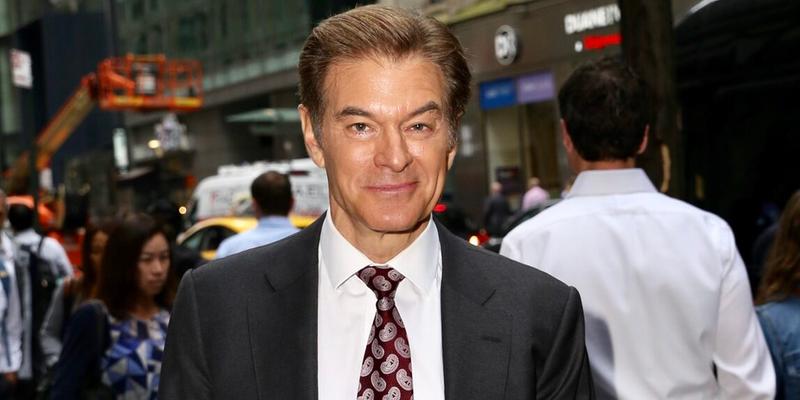 Dr. Oz Saves A Man's Life After He Collapsed During A Political Event
