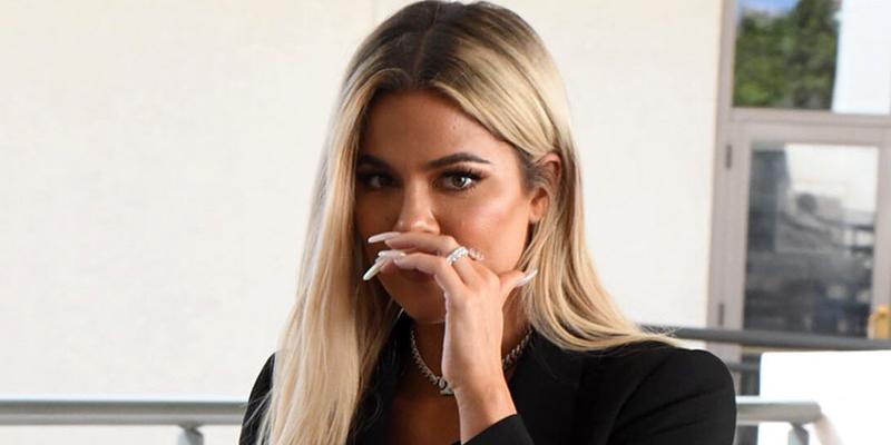 Khloé Kardashian's 'Vampire Hands' Are Melting Down The Internet