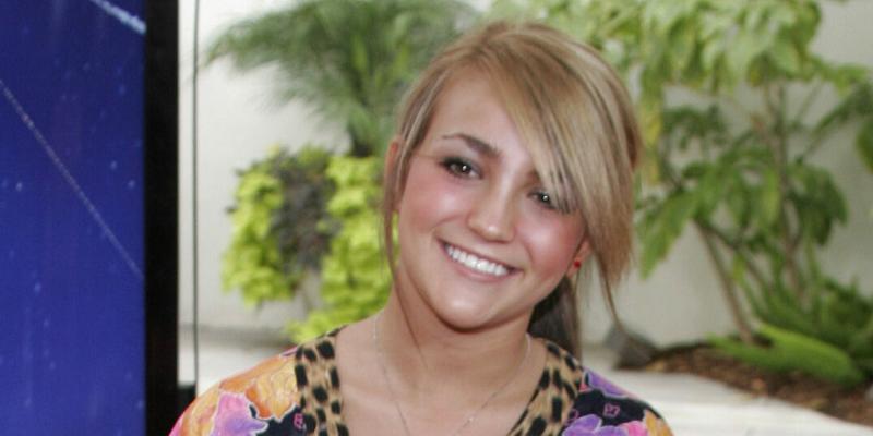 Jamie Lynn Spears smiling.