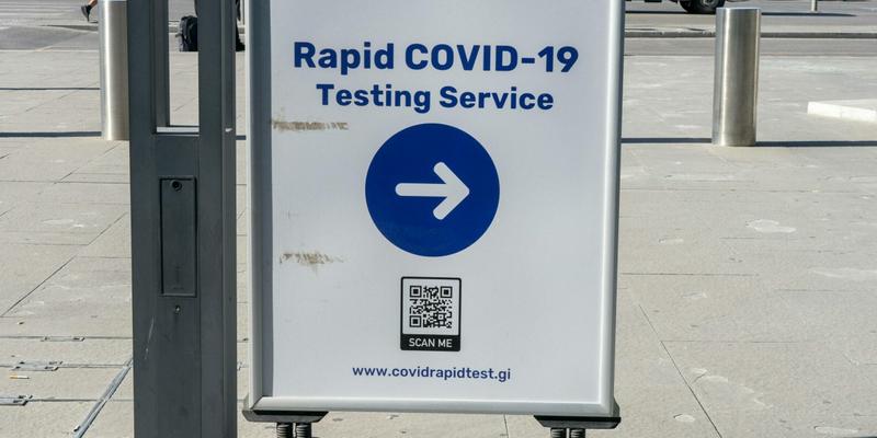 Rapid COVID-19 Testing Service Sign