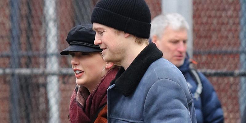 Taylor Swift hand-in-hand with boyfriend Joe Alwyn go on a long walk after lunch in NYC