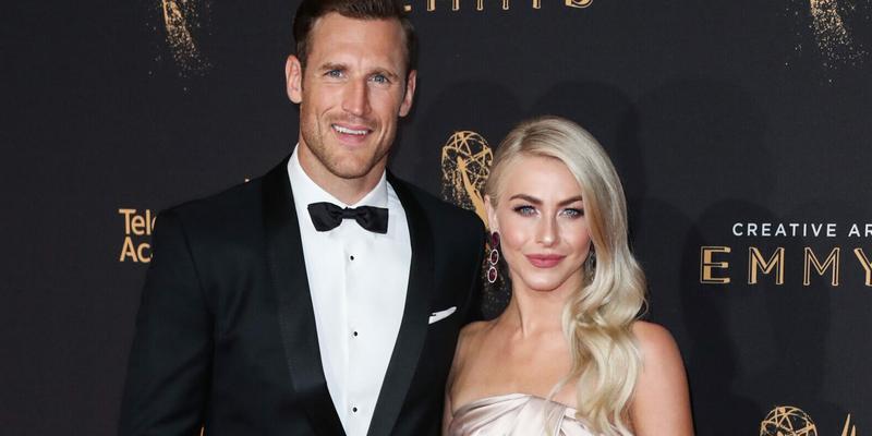 Julianne Hough and husband Brooks Laich arrive at the 2017 Creative Arts Emmy Awards - Day 1