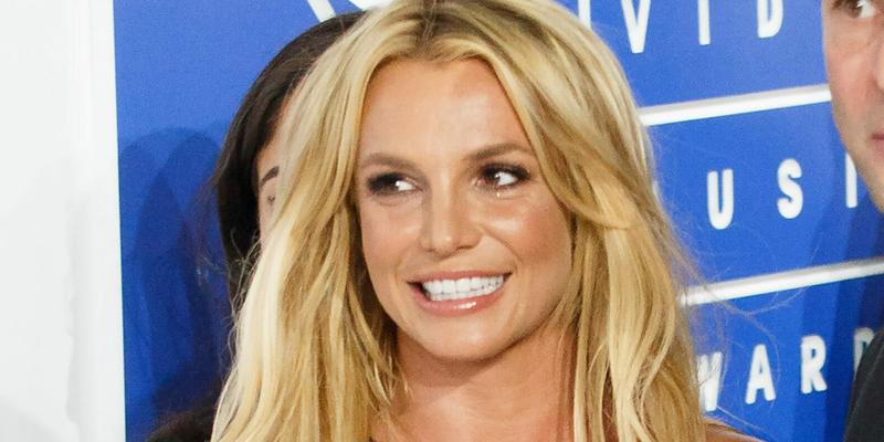 Britney Spears goes off Instagram again