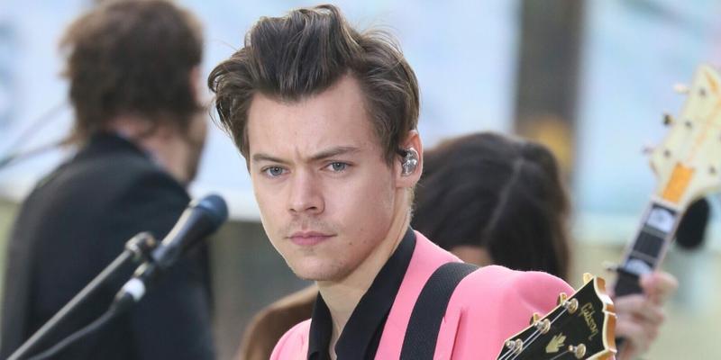 Harry Styles performs on the "Today Show" in New York City wearing pink suit.