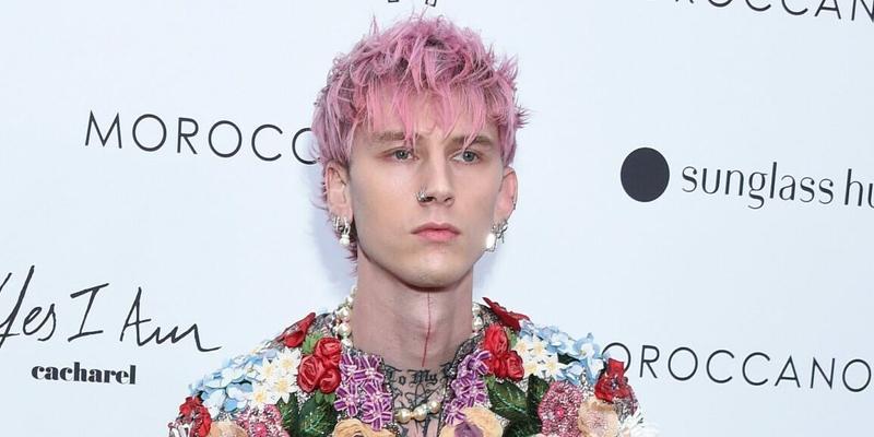 MGK at the 2022 Daily Front Rows Fashion Los Angeles Awards