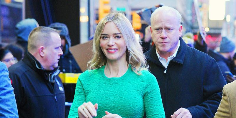 Emily Blunt looks stunning in an emerald bodycon dress as she stops by the GMA
