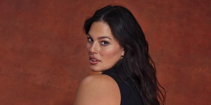 Ashley Graham shows off her curves for Knix