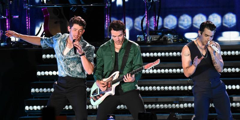 Jonas Brothers: The Remember This Tour