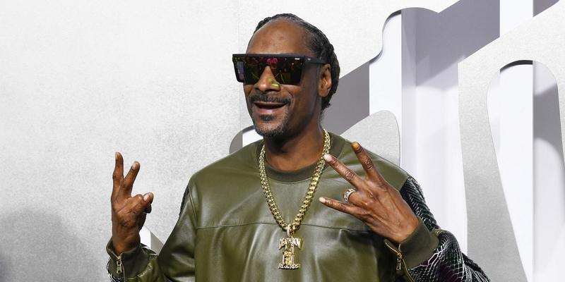 Snoop Dogg 2022 MTV VIDEO MUSIC AWARDS - ARRIVALS