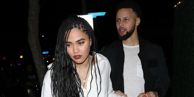 Stephen Curry and Ayesha Curry grab dinner at the Delilah restaurant