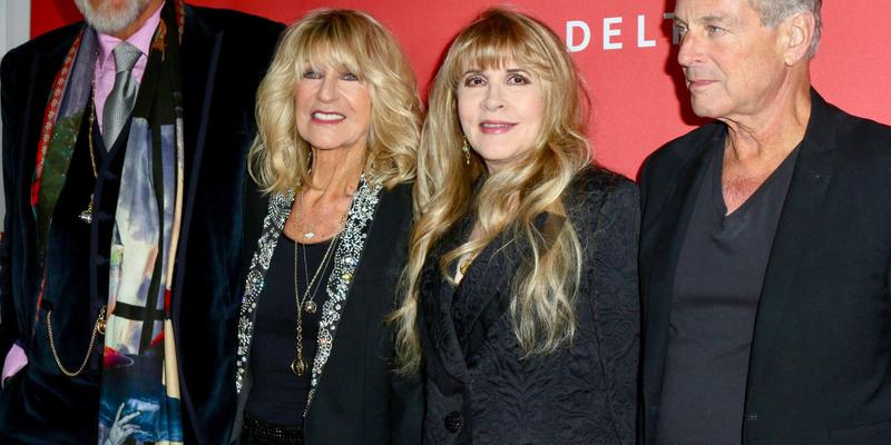 'Fleetwood Mac' Singer Christine McVie Died Of Massive Stroke, Following Cancer Diagnosis