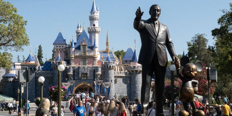 Disneyland Security To Receive Significant Pay Raise