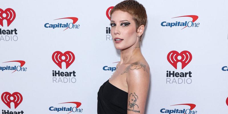 Halsey at the 2022 iHeartRadio Music Festival - Night 2 - Press Room