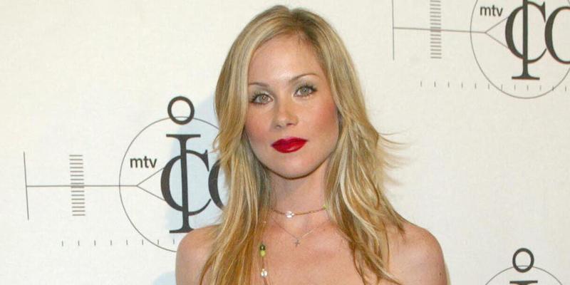 Christina Applegate at MTV ICON AEROSMITH HELD AT SONY PICTURES IN CULVER CITY CA 14 APRIL 2002