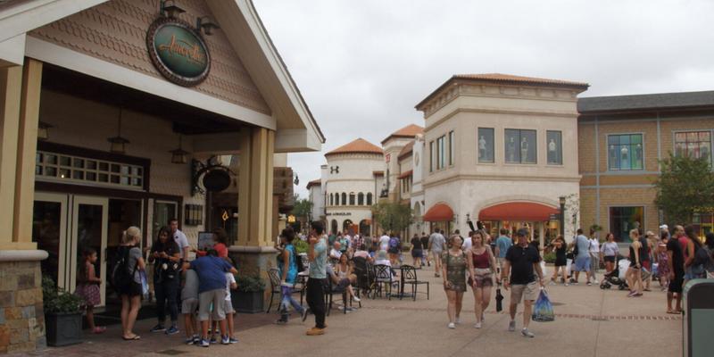 Man Steals Cell Phones, Drivers Licenses, & More At Disney Springs