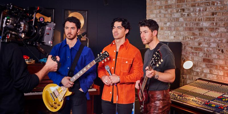 Forget "Jonas', The Jonas Brothers Love THIS Disney Channel Show'