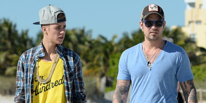 Justin Bieber and his father Jeremy Bieber take a stroll along the beach and a ride on a Segway in South Beach