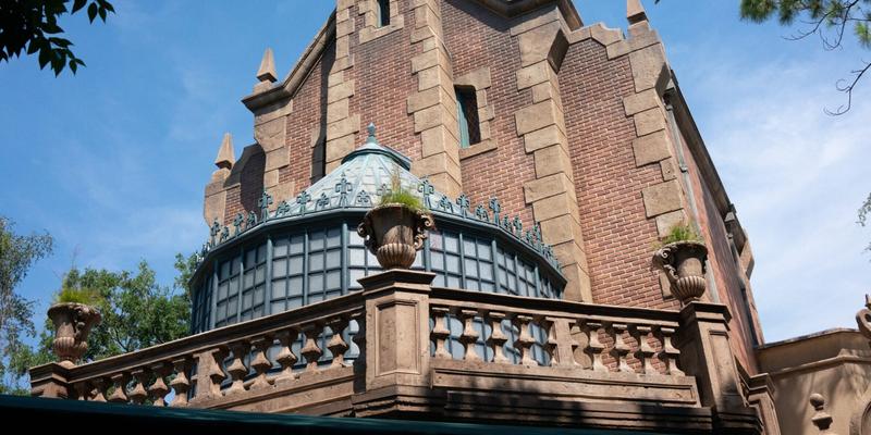 Disney Fans Demand Suicidal Reference To Be Removed From Haunted Mansion