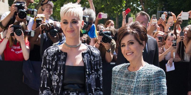 Katy Perry's Mom Volunteers To Feed Homeless Veterans, After Daughter's Legal Battle With Disabled Army Vet