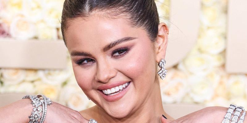 You Can Own Selena Gomez's Bag From Golden Globes For Under $150