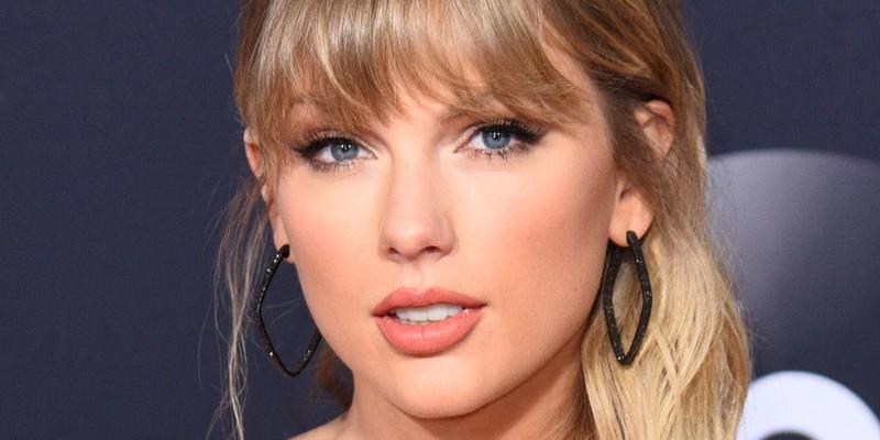 Taylor Swift To Take The 'Brutal Flight' To Support Travis Kelce In Super Bowl