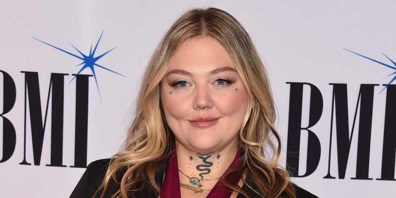 See Elle King Take Stage For First Time Since Drunken Dolly Parton Performance