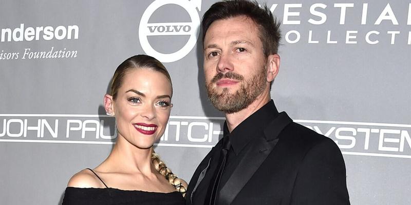 Jaime King and Kyle Newman attend the 5th Annual Baby2Baby Gala